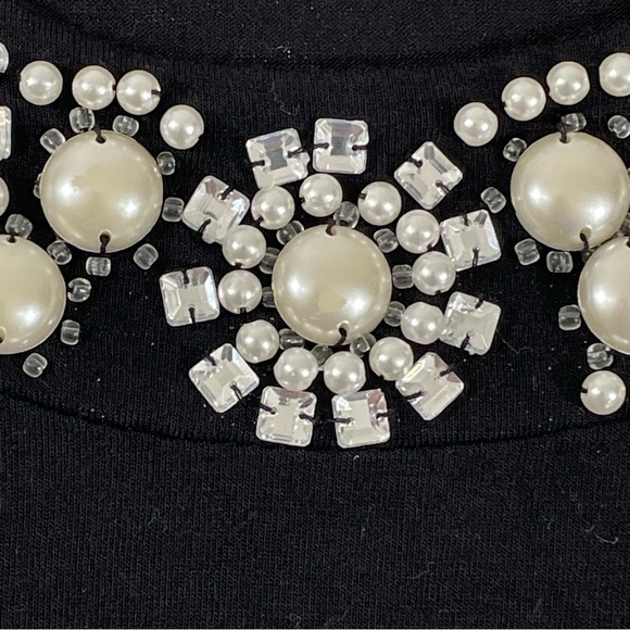 Dress Barn Collections Black Sleeveless Embellished Tank Top - Medium Very Soft - Picture 4 of 12